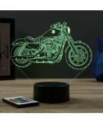 Lampe illusion 3D en verre acrylique gravée au laser représentant une moto Harley-Davidson Sportster 883 Iron.