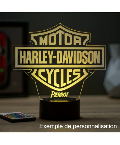 Lampe illusion 3D en verre acrylique gravée au laser représentant  l'emblème Harley-Davidson .
