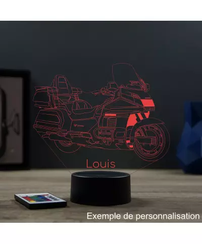 Lampe illusion 3D en verre acrylique gravée au laser représentant une moto Honda Goldwing 1500.