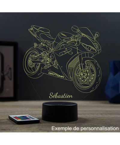 Lampe illusion 3D en verre acrylique gravée au laser représentant une moto Triumph Daytona.