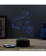 Lampe illusion 3D en verre acrylique gravée au laser représentant une moto Piaggio Vespa.