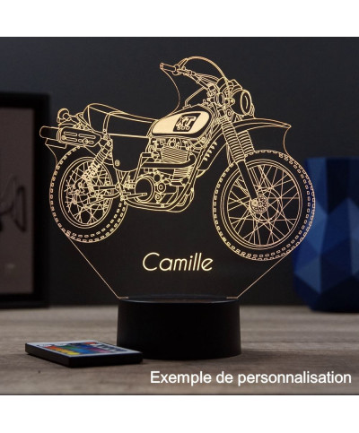 Lampe illusion 3D en verre acrylique gravée au laser représentant une moto Yamaha XT500.