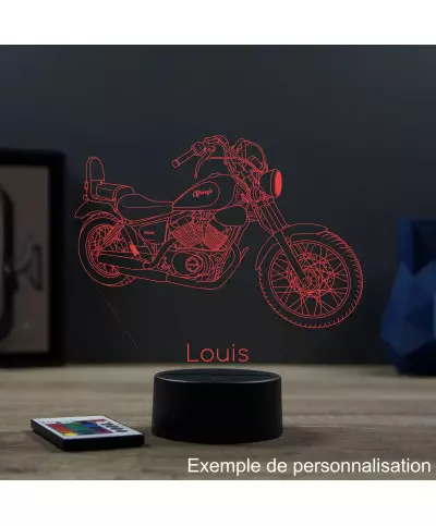 Lampe illusion 3D en verre acrylique gravée au laser représentant une moto Yamaha Virago 125.