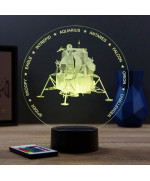 Lampe illusion 3D en verre acrylique gravée au laser représentant le Module Lunaire Apollo LEM.