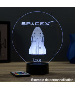 Lampe illusion 3D en verre acrylique gravée au laser représentant une Capsule Crew Dragon SpaceX.