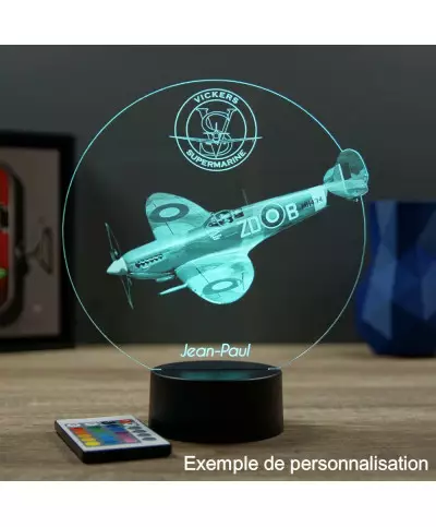 Lampe illusion 3D en verre acrylique gravée au laser représentant un avion de chasse SpitFire Vickers Supermarine.