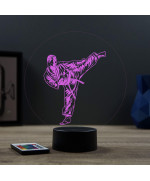 Lampe illusion 3D en verre acrylique gravée au laser représentant une karatéka.