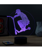 Lampe illusion 3D en verre acrylique gravée au laser représentant un rider et sa trottinette.