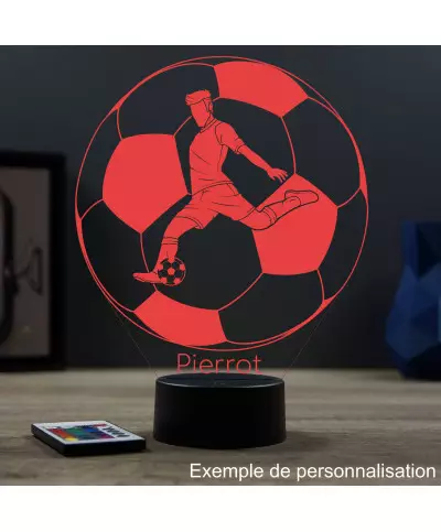 Lampe illusion 3D en verre acrylique gravée au laser représentant un joueur de foot à l'intérieur d'un ballon.