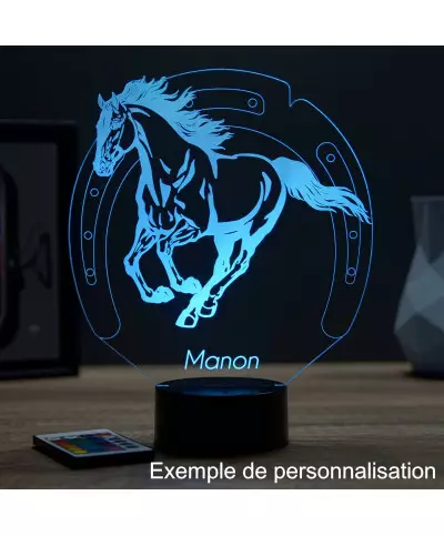 Lampe illusion 3D en verre acrylique gravée au laser représentant un cheval au galop.