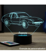 Lampe illusion 3D en verre acrylique gravée au laser représentant une voiture Fiat 850 Lombardi 1971.