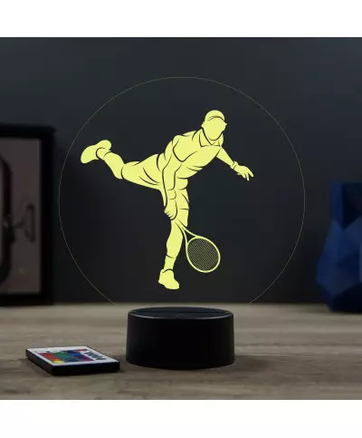 Lampe illusion 3D en verre acrylique gravée au laser représentant un joueur de tennis à l'intérieur d'une balle de tennis.