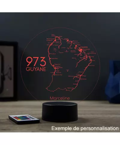 Lampe illusion 3D en verre acrylique gravée au laser représentant une carte de la Guyane.