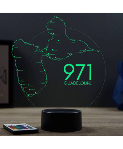 Lampe illusion 3D en verre acrylique gravée au laser représentant une carte de la Guadeloupe.