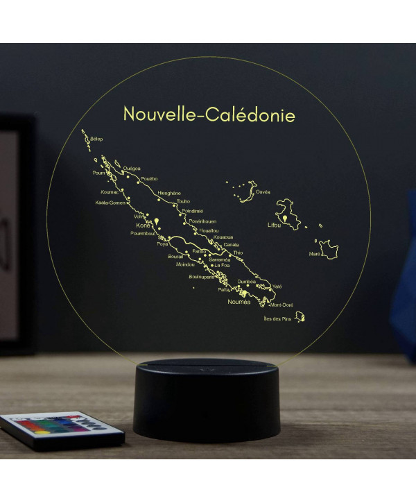 Lampe illusion 3D en verre acrylique gravée au laser représentant une carte de l'île de la Nouvelle Calédonie.