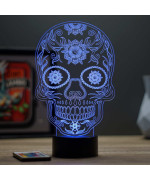 Lampe illusion 3D en verre acrylique gravée au laser représentant une tête de mort Mexicaine une Calavera.