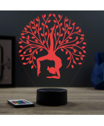 Lampe illusion 3D en verre acrylique gravée au laser représentant une femme faisant du yoga sous un arbre de vie.