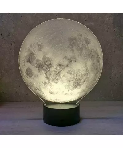 Lampe illusion 3D en verre acrylique gravée au laser représentant la lune.