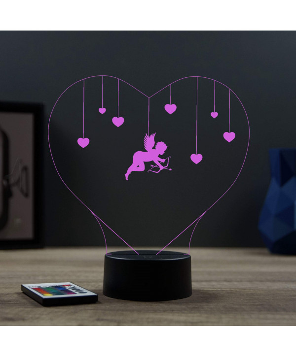 Lampe illusion 3D en verre acrylique gravée au laser représentant un Cœur avec un cupidon.