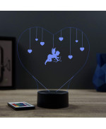 Lampe illusion 3D en verre acrylique gravée au laser représentant un Cœur avec un cupidon.