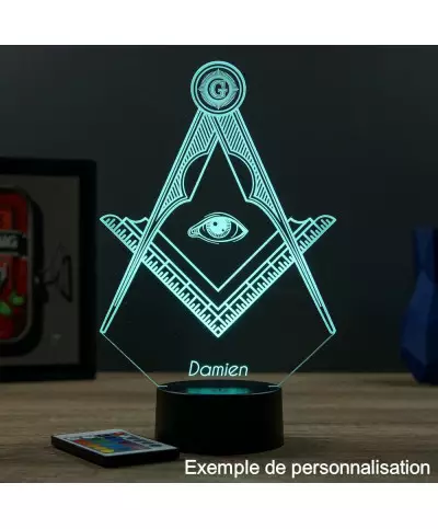 Lampe illusion 3D en verre acrylique gravée au laser représentant le logo des Franc-Maçon.