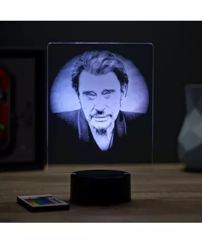 Lampe illusion 3D représentant un portrait de Johnny Hallyday.