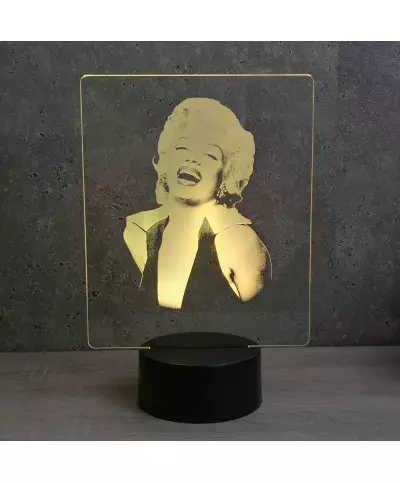 Lampe illusion 3D représentant un portrait de Marilyn Monroe.