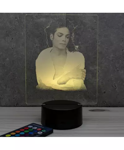 Lampe illusion 3D représentant un portrait de Michael Jackson.