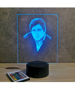 Lampe illusion 3D représentant un portrait de Richard Anthony.