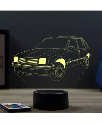 Lampe illusion 3D en verre acrylique gravée au laser représentant une voiture Opel Corsa A.