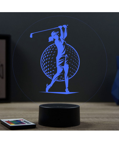Lampe illusion 3D en verre acrylique gravée au laser représentant une Golfeuse jouant au golf.