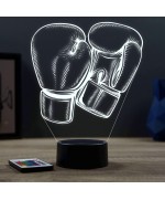 Lampe illusion 3D en verre acrylique gravée au laser représentant une paire de gants de boxe.