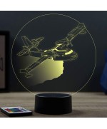 Lampe illusion 3D en verre acrylique gravée au laser représentant un avion Canadair CL-415.