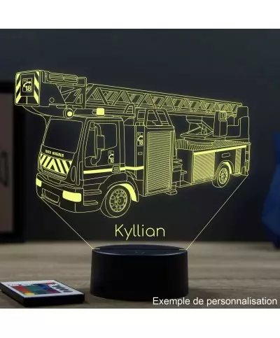 Lampe illusion 3D en verre acrylique gravée au laser représentant un camion de pompier à grande échelle.