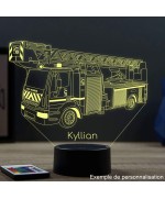 Lampe illusion 3D en verre acrylique gravée au laser représentant un camion de pompier à grande échelle.