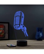 Lampe illusion 3D en verre acrylique gravée au laser représentant un micro d'enregistrement.
