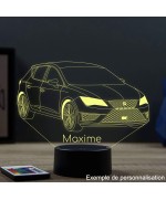 Lampe illusion 3D en verre acrylique gravée au laser représentant une voiture Seat Leon Cupra 2018.