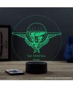 Lampe illusion 3D en verre acrylique gravée au laser représentant le brevet du  2ème régiment étranger de parachutistes.