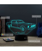 Lampe illusion 3D en verre acrylique gravée au laser représentant une voiture Ford Mustang GT 1967.
