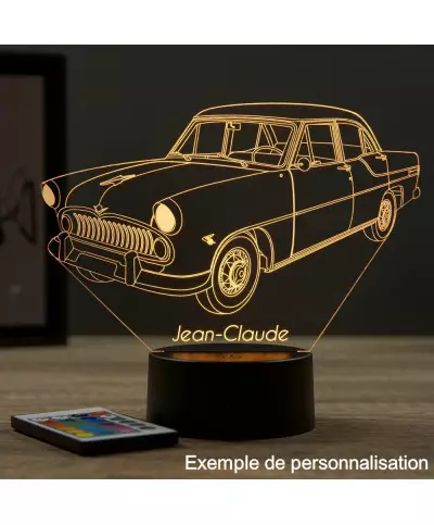 Lampe illusion 3D en verre acrylique gravée au laser représentant une voiture Simca Vedette Régence 1956.